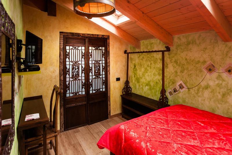 Superior Single Room image 3