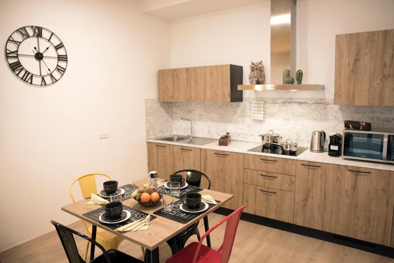 Studio Apartment image 2