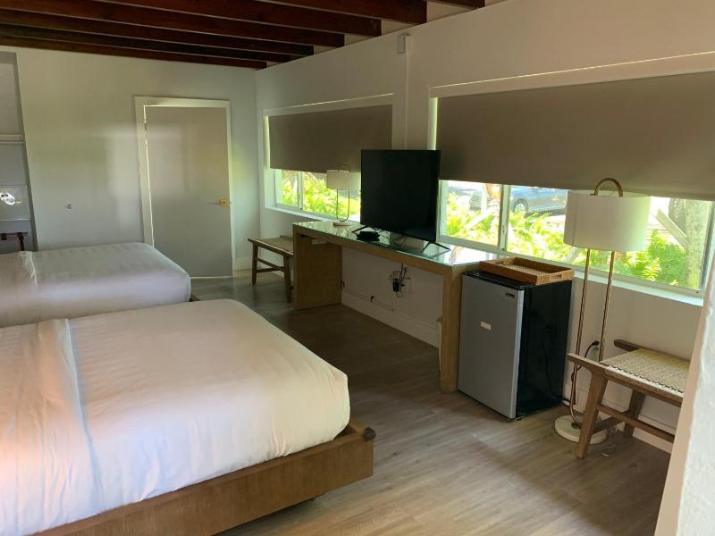 Double Room with Two Double Beds image 4