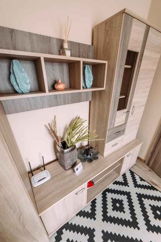 Apartment image 3