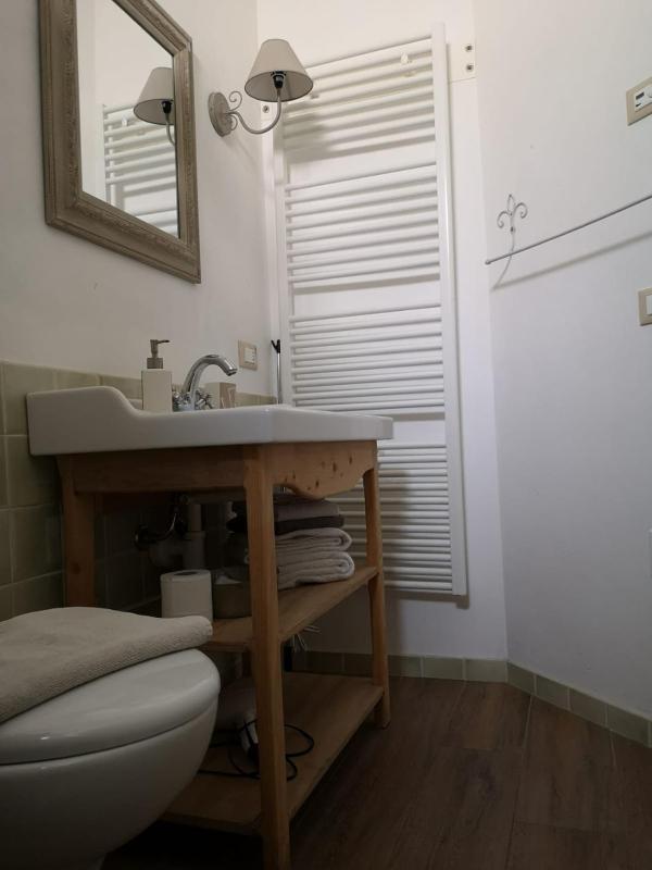 Budget Double Room image 3