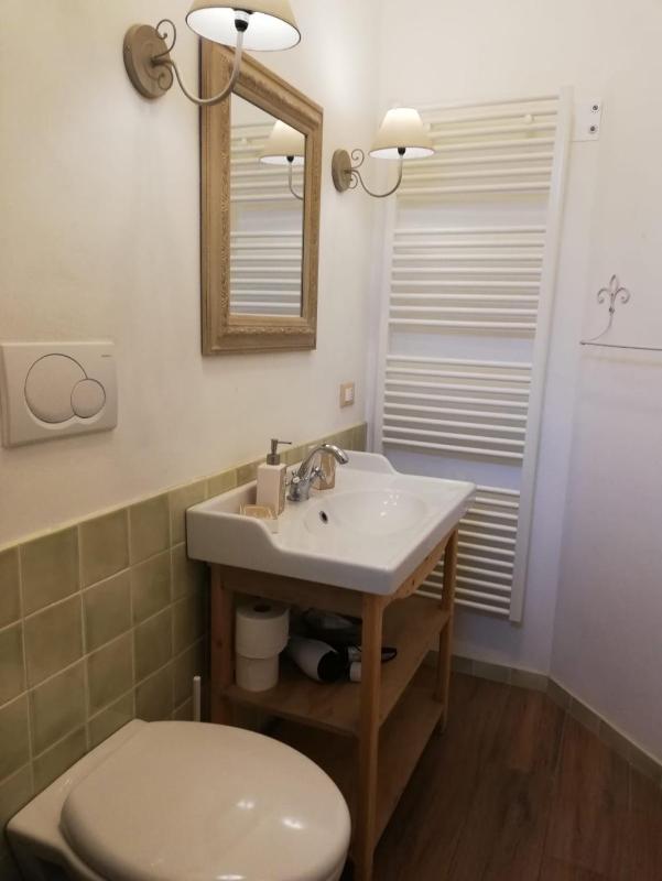Budget Double Room image 4