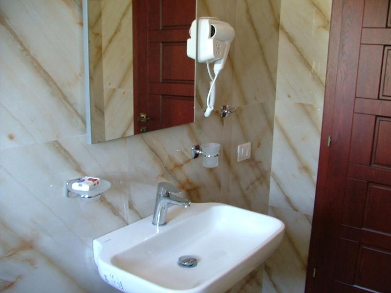 Triple Room image 4