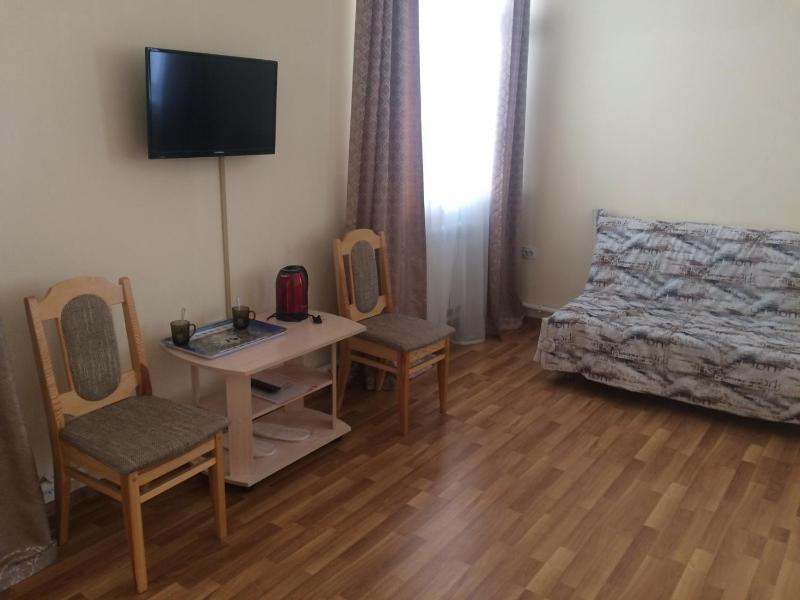 Double Room image 1