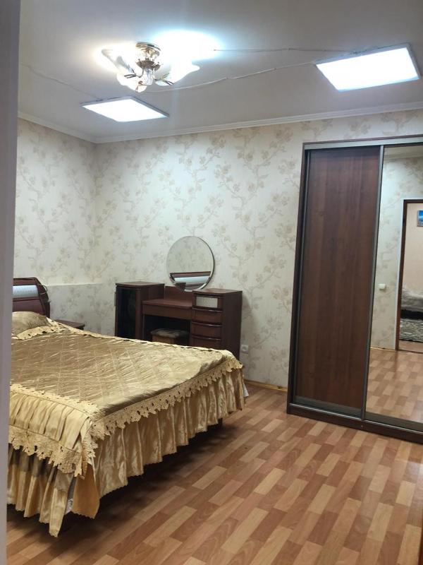 Two-Bedroom House image 3