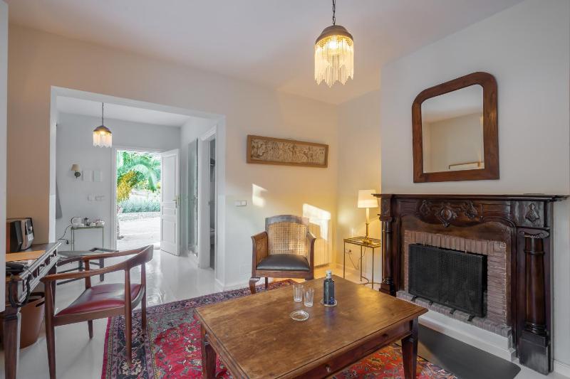 Superior Double Room image 3