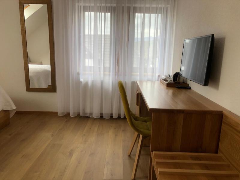Superior Double Room image 3