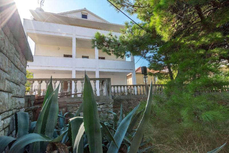 Apartments and Rooms Jakov - image 19