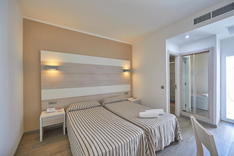 MLL Palma Bay Club Resort - image 16