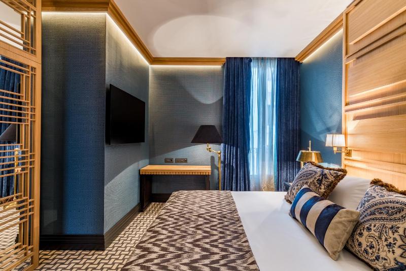 Superior Double Room image 4