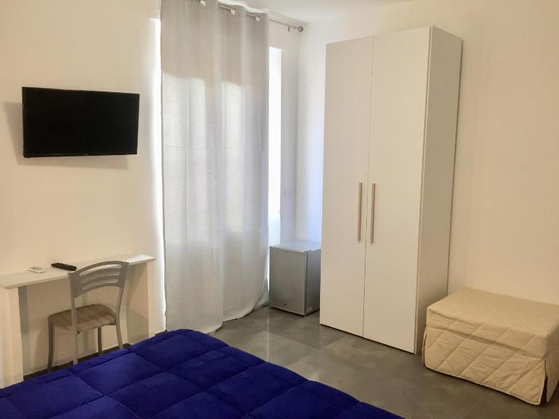 IL VIAGGIATORE VIA PIAVE - image 4