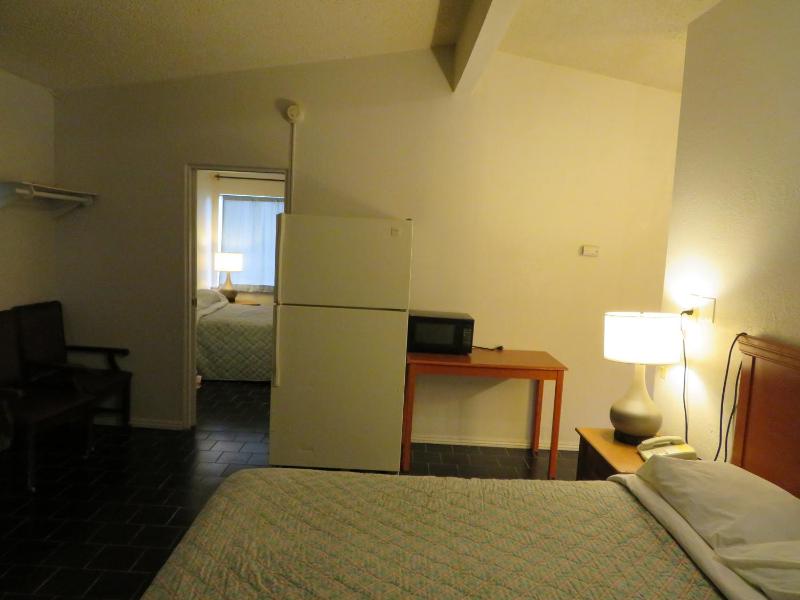 Budget Double Room image 2