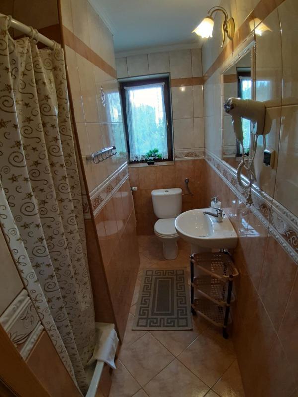 Triple Room with Private External Bathroom image 1