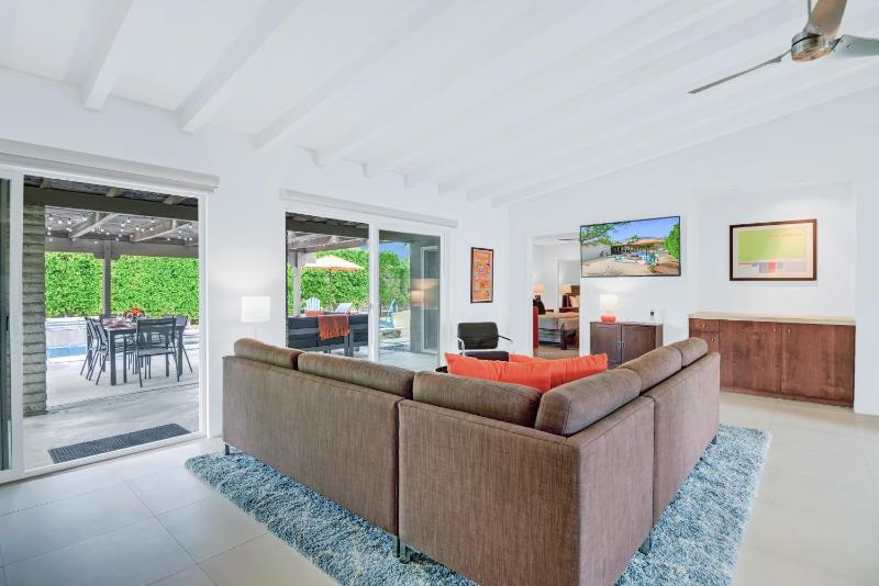 Three-Bedroom House image 2