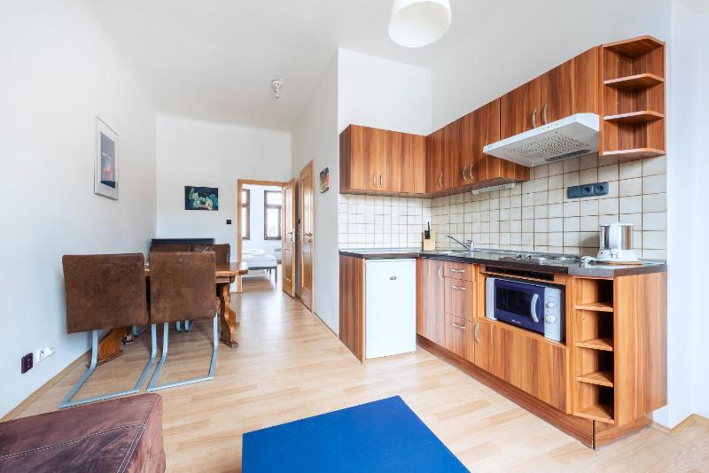 Apartment (4 Adults) image 4