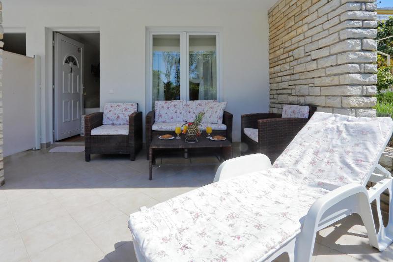 Family Studio with Sea View image 2