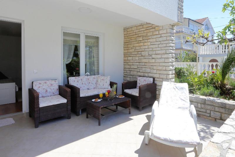 Family Studio with Sea View image 3