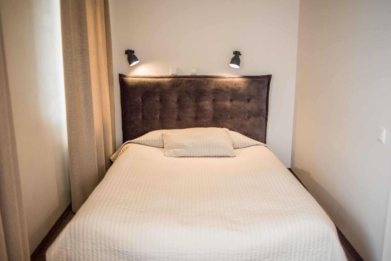 Double Room image 2