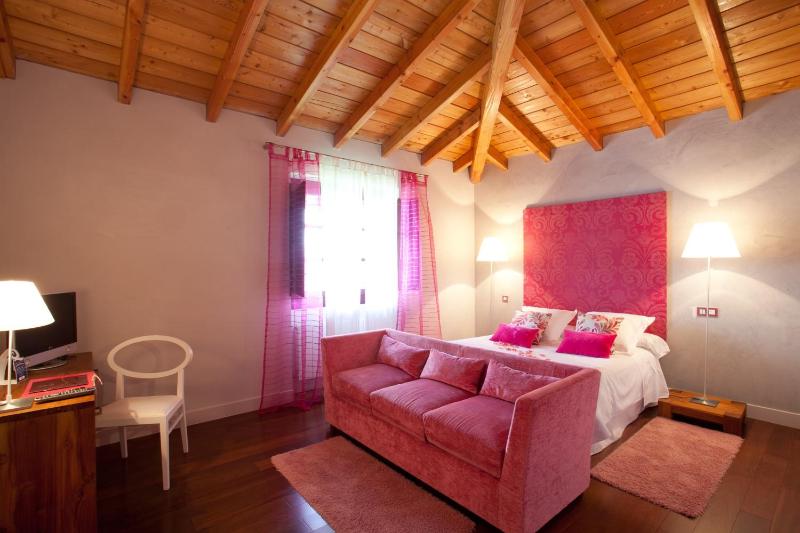 Comfort Double Room image 3