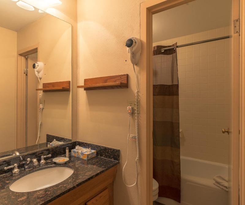 Standard  Room image 4
