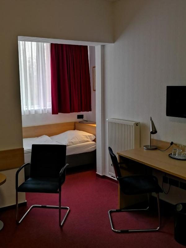 Triple Room image 2
