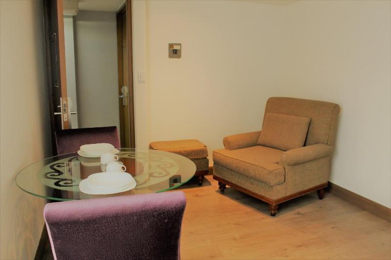 Condesa Suites - image 33