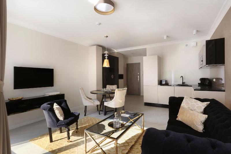 Apartment with Terrace image 3