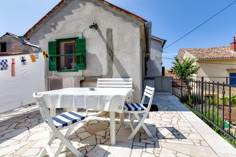 Apartments Nautica Mali Lošinj - image 9