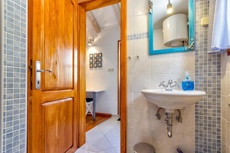 Apartments Nautica Mali Lošinj - image 8