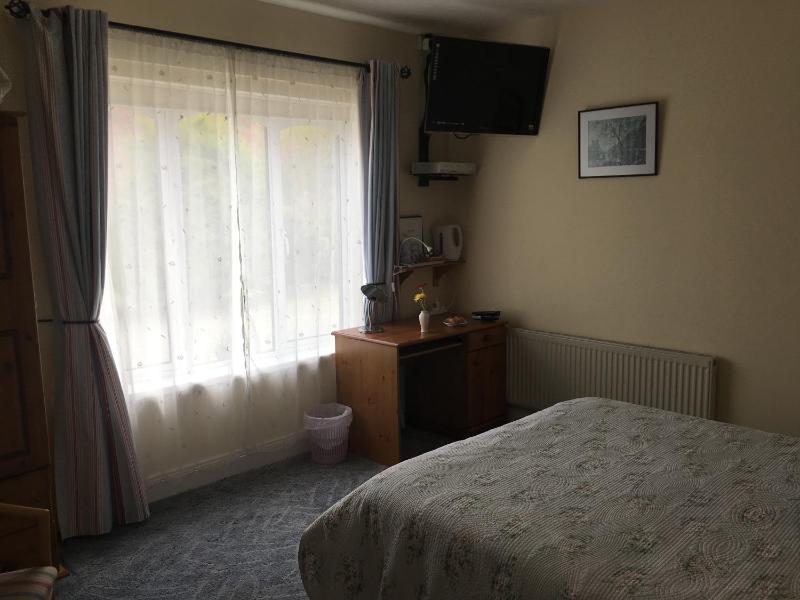 Double Room image 2
