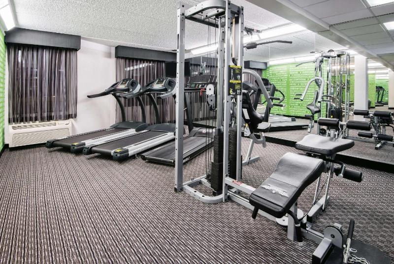 La Quinta Inn & Suites by Wyndham San Antonio Riverwalk - image 31