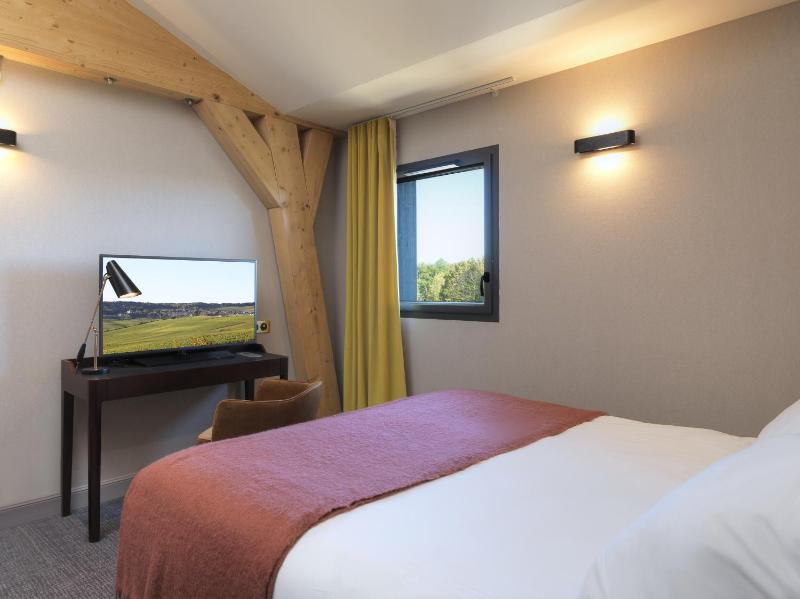 Deluxe Double Room image 1