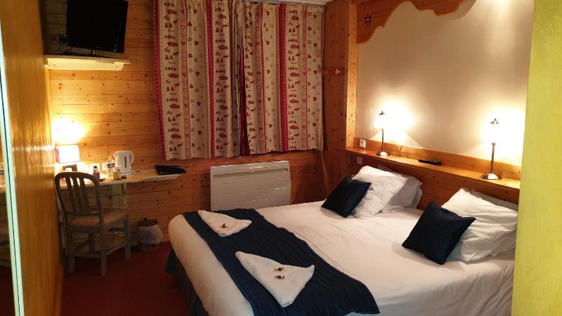 Superior Double Room image 2