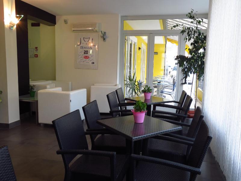 Hotel Nederland - image 30