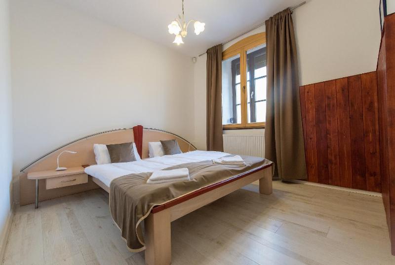 Suite image 2
