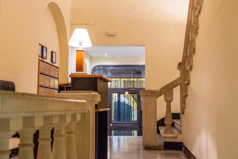 Three-Bedroom Premium Apartment image 3