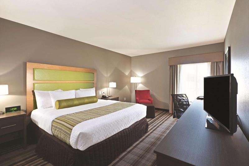 King Room image 2