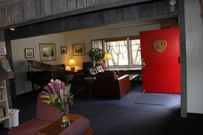 St Moritz Lodge and Condominiums - image 20