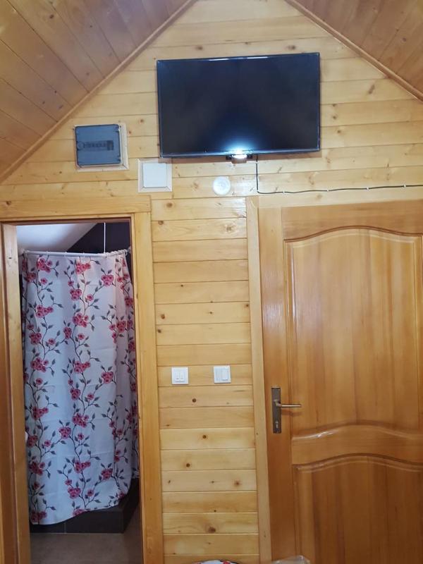 One-Bedroom House image 2