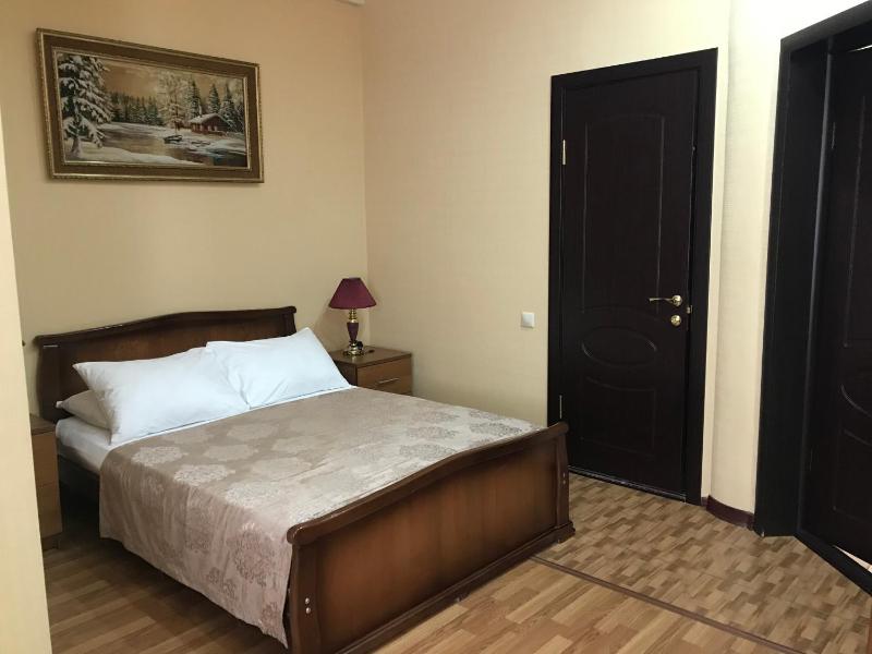 Double Room image 1