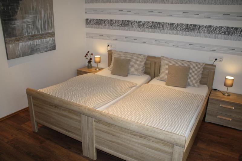 Double Room image 1