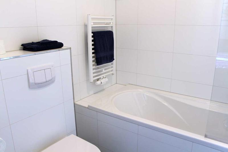 Double Room image 2