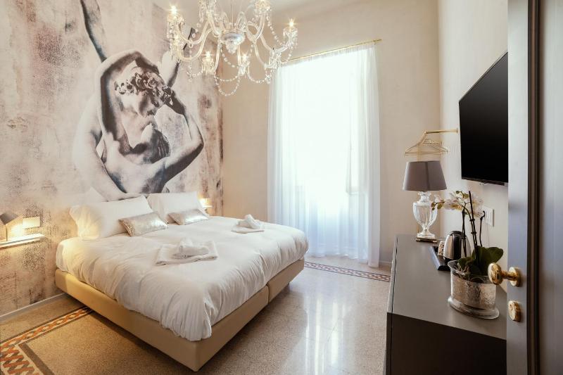 Palazzo dei Grifoni - Luxury Suites - - image 32