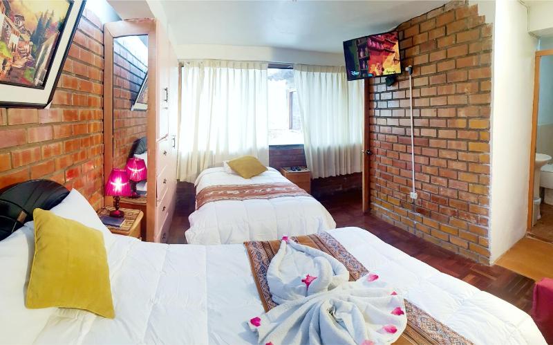 Hostal Comarca Imperial - image 15