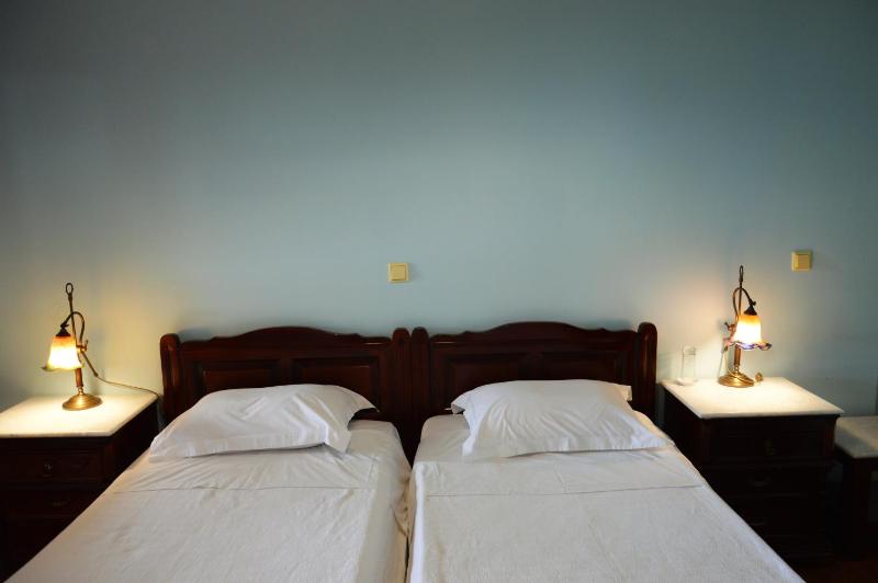 Twin Room with Sea View image 3