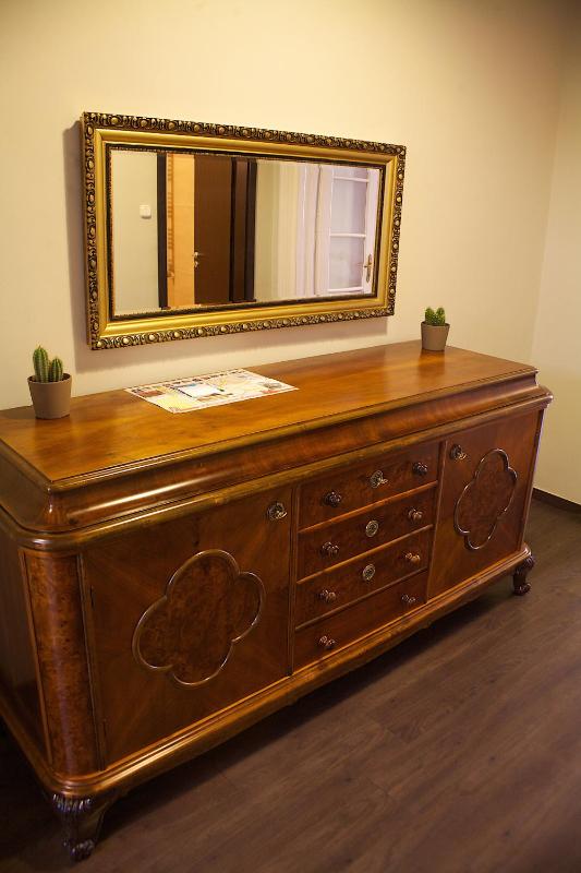 One-Bedroom Apartment with Balcony image 3