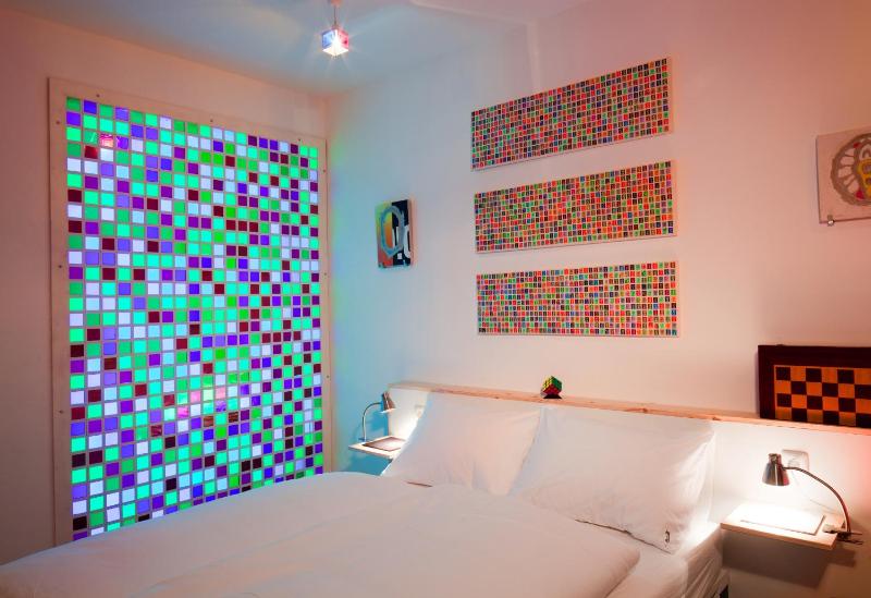 Single Room image 2