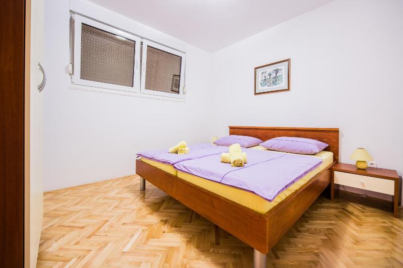 APARTMANI Mila - image 20