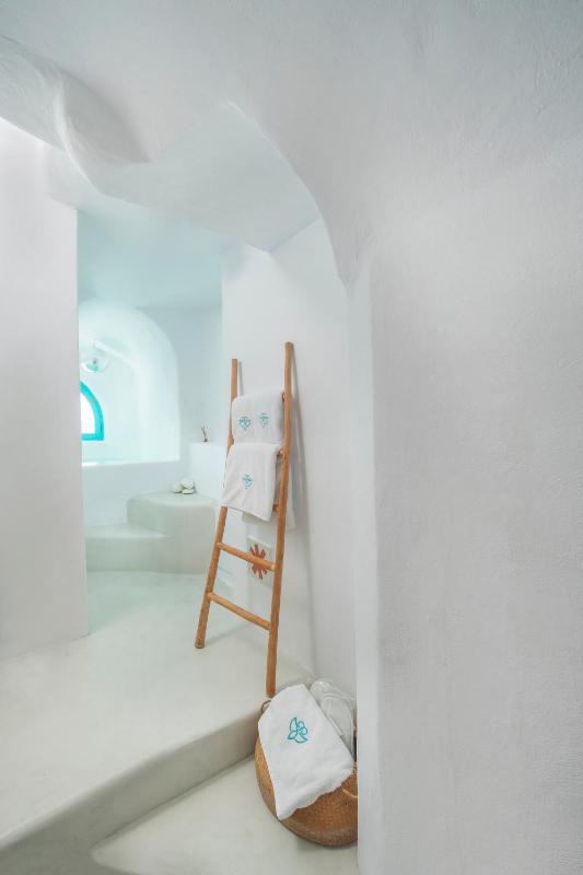Sophia Oia View - image 35