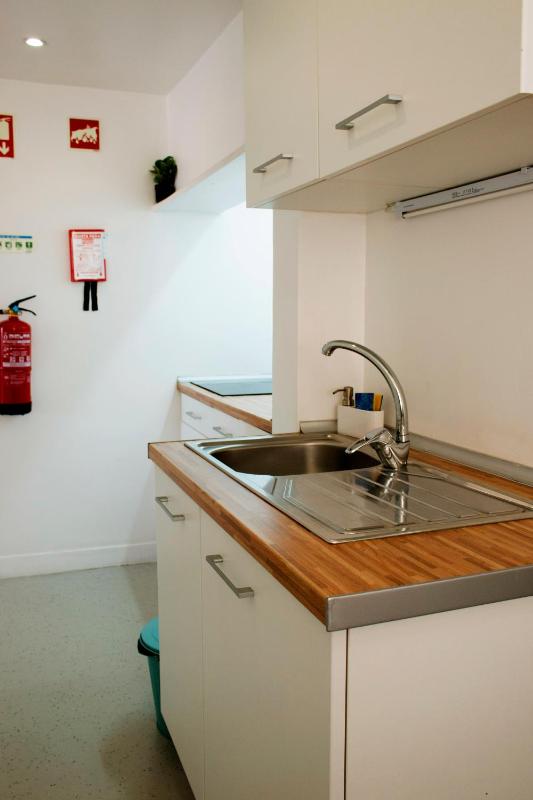 One-Bedroom Apartment - 3rd Floor image 4